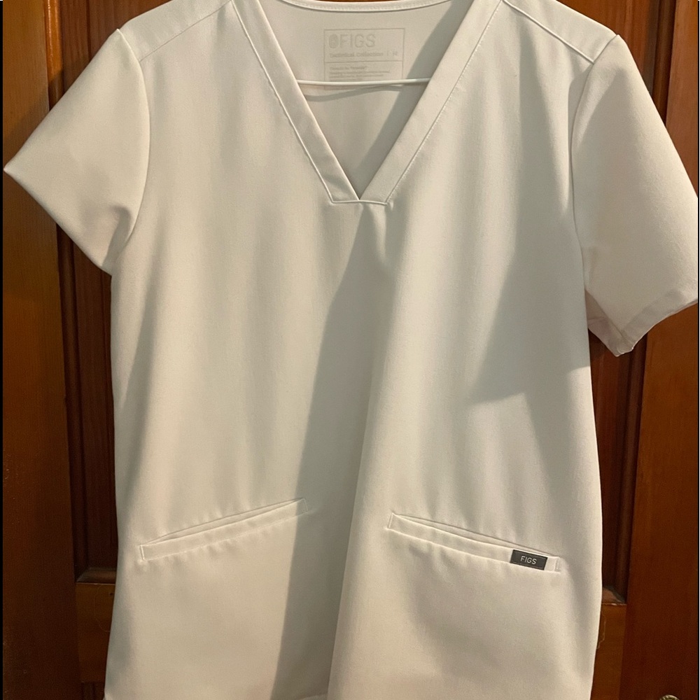 Women’s white Figs Casma scrub top